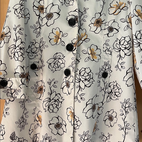Relativity Floral Rain jacket - Picture 2 of 4